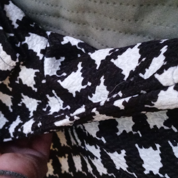 Retro Threads Jacket - Picture 11 of 11